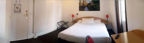 Hotel De La Tour ปารีส ภายนอก รูปภาพ